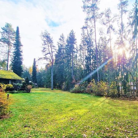 Bungalow Direkt Am See, Mit Eigenem Boot رودنغ المظهر الخارجي الصورة