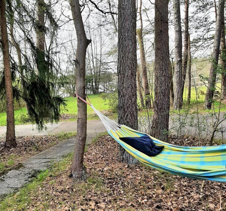 Bungalow Direkt Am See, Mit Eigenem Boot رودنغ المظهر الخارجي الصورة