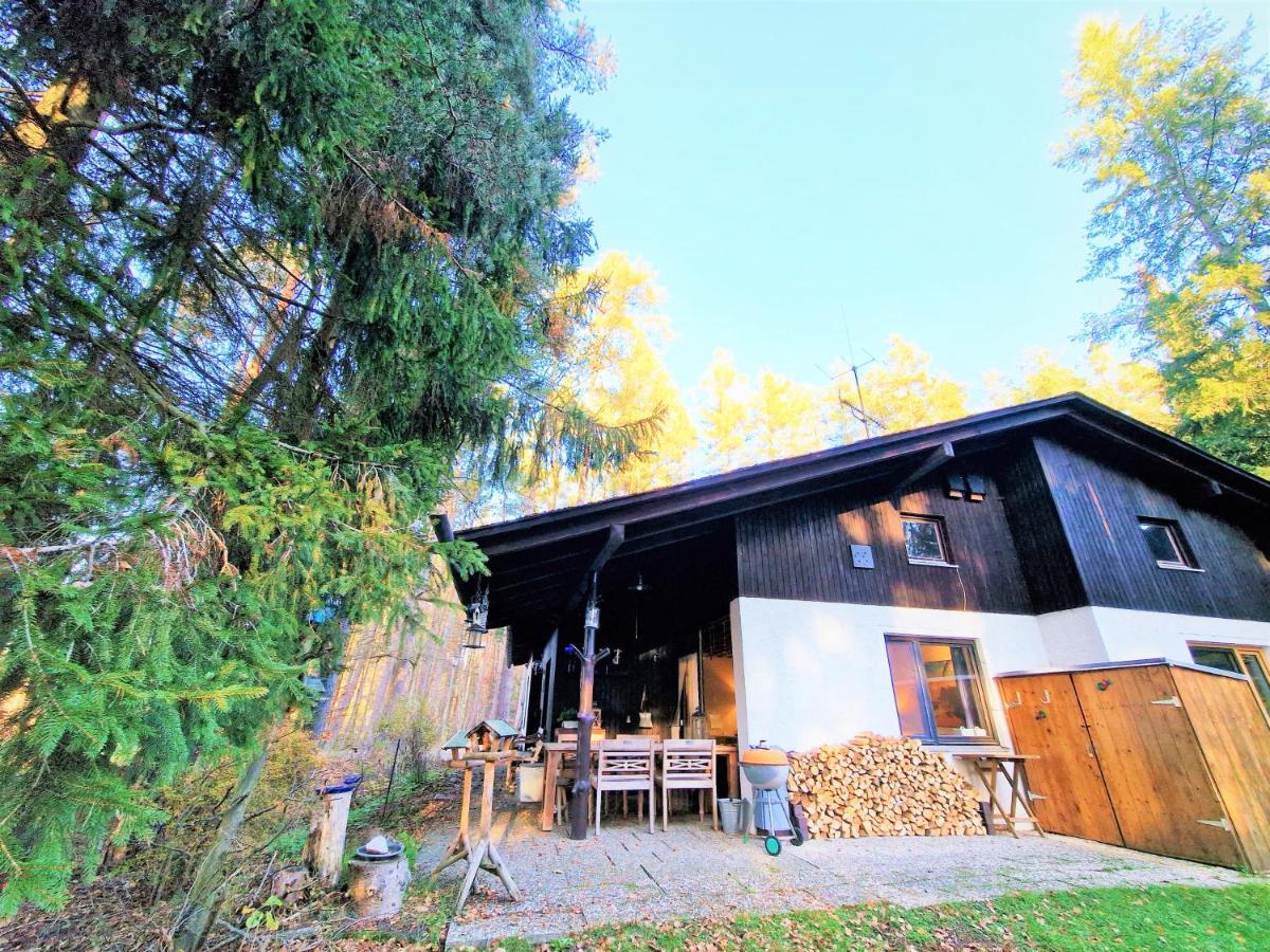 Bungalow Direkt Am See, Mit Eigenem Boot رودنغ المظهر الخارجي الصورة